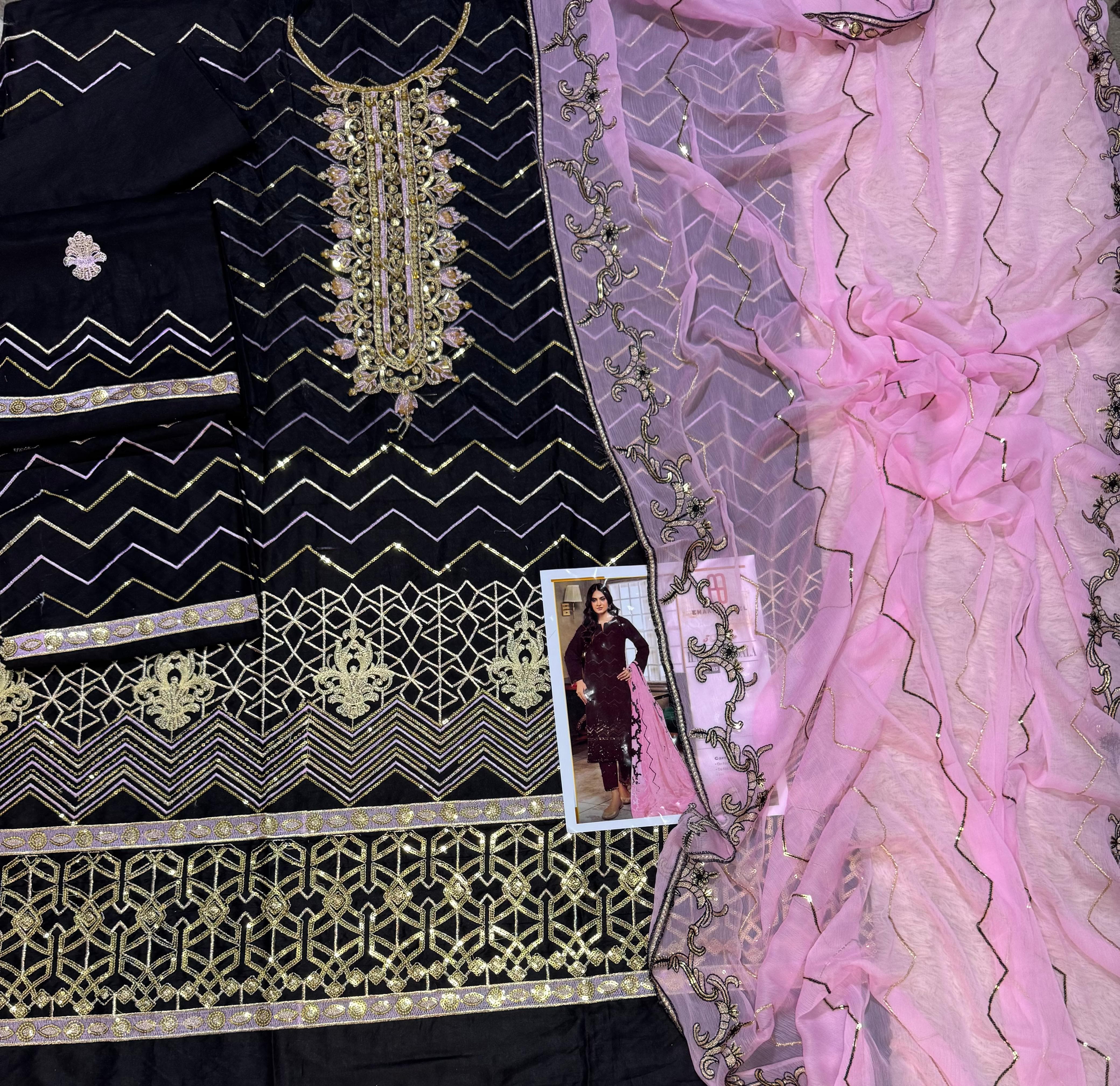 Designer Luxury Embroidered 3-Piece Lawn Suit