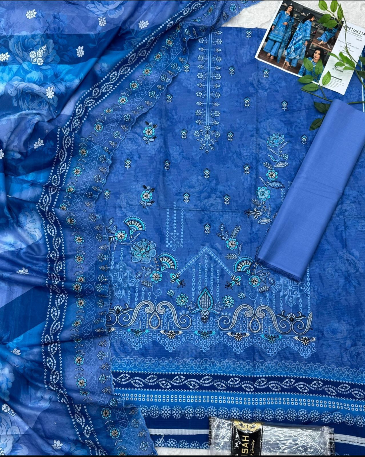 Bin Naeem by Lamisah Luxury Embroidered Doria Lawn 3 Piece Unstitched Suit - Heavy Embroidery Shirt with Cutwork Doria Lawn Dupatta