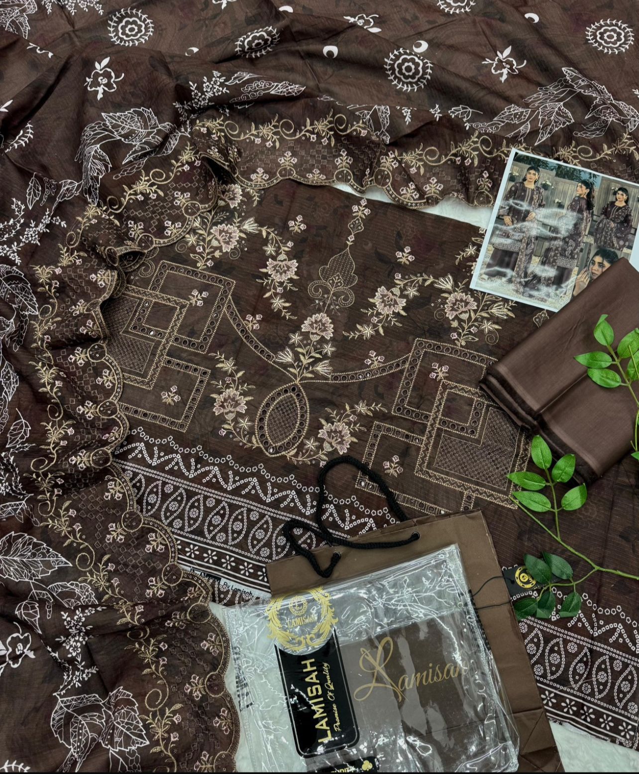 Bin Naeem by Lamisah Luxury Embroidered Doria Lawn 3 Piece Unstitched Suit - Heavy Embroidery Shirt with Cutwork Doria Lawn Dupatta