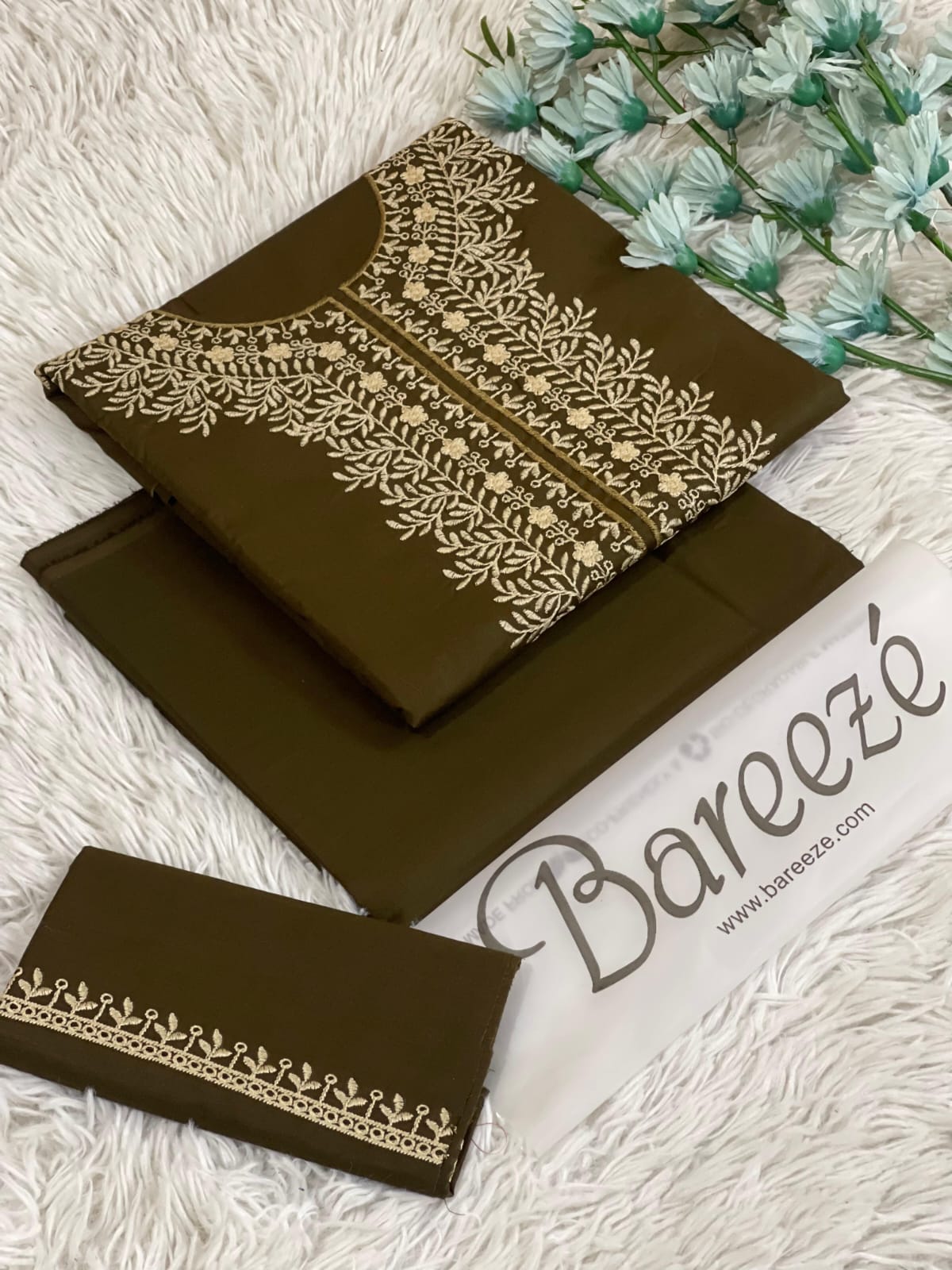 2PC Embrodery Lawn Collection 🌸 By AH Fabrics